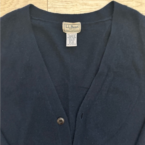 L.L.Bean Black Cashmere Cardigan Vintage LL Bean Cashmere Sweater Size XL - Picture 8 of 8